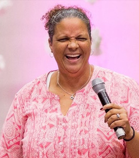 Female Comedians Lisa - Female Comedians